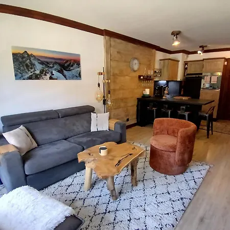 Apartment De Standing Arc 1950